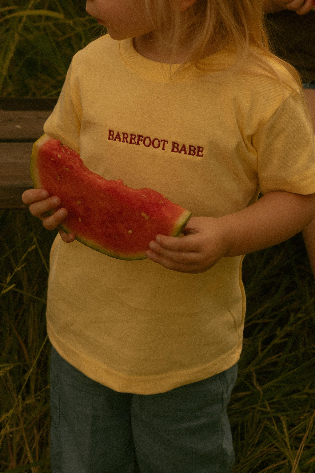BAREFOOT BABE TEE